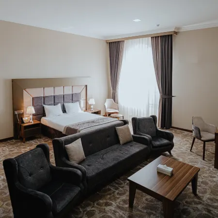 Volga Hotel Baku Отели рядом с достопримечательностью «Станция метро Короглу»