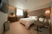 Woryeong HOTEL by NewCZ