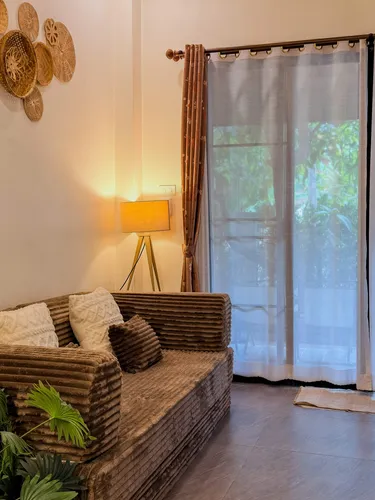 รูปภาพของNo.2 Tiny Townhome Near Saturday Night Market