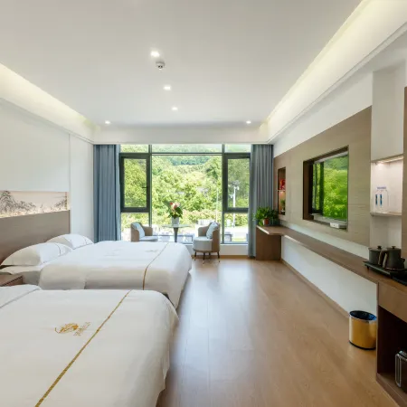 Riverside Minyuan Homestay (Guniujiang Scenic Area)
