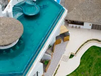 RAN · Wild Luxury Resort Hotel - Spor Salonu