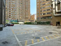 Jin Yuan International Hotel - Parking