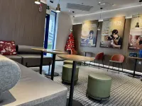 美璟大飯店（南京城北萬象滙萬壽地鐵站店） 燕子矶附近的飯店