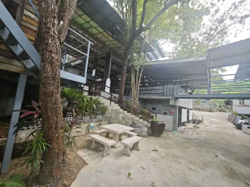 Monkey House Hostel Koh Samui - Rooftop Pools