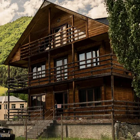 Guesthouse Tinatine