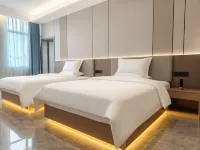Explore 318 Resort Hotel (Baxoi, Chamdo) - 2-Star