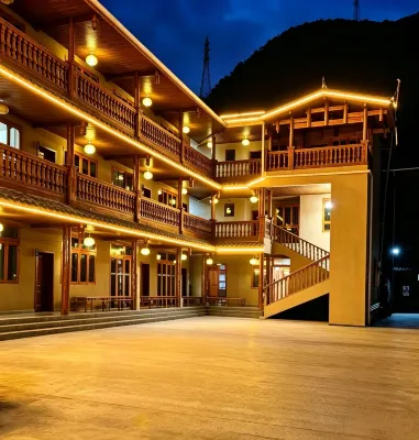 Xiangyu Baima Boutique Homestay - Parkering