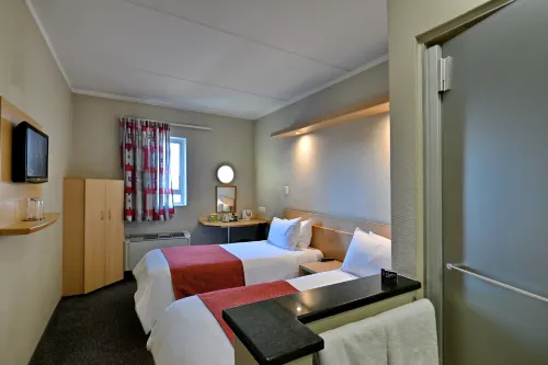 Road Lodge Carnival City - 2 étoiles