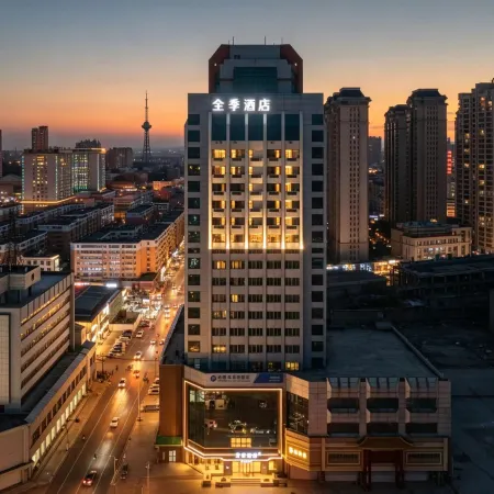 JI Hotel (Fuxin Jiefang Square)