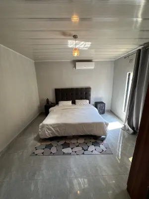 Mwaiseni Bonse Luxury apartments - 2-Star