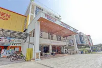 Urbanview Remington Hotel By RedDoorz Palembang Hotel dekat GKII Sekojo Palembang