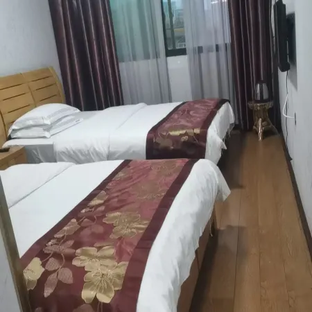 Huaxing Hotel