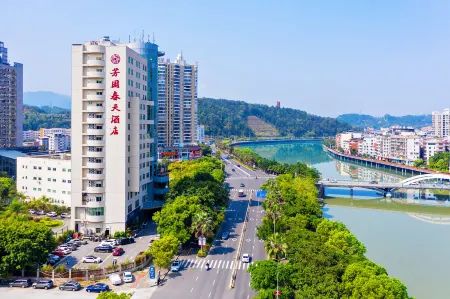 Fangyuan Spring Hotel (Longyan Yongding) Отели рядом со станцией Yongding Railway Station