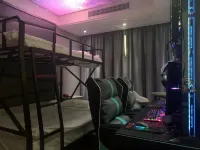 Shangpin Fengchao E-sports Hotel (Xinfeng No.3 Middle School)