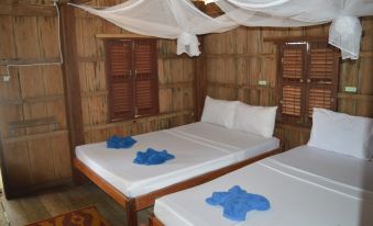 Palm Beach Bungalow Resort