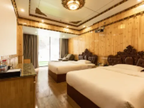 雅江悦程大酒店 雅江酒店