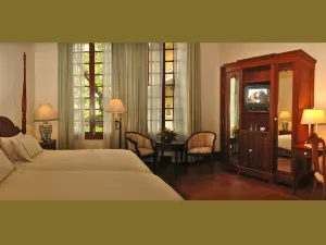 Settha Palace Hotel