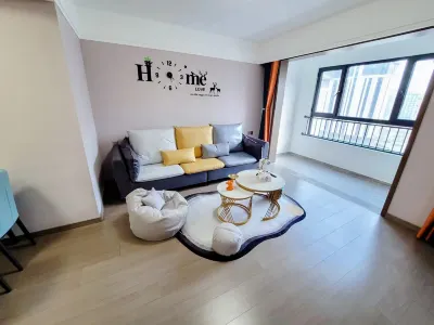 Zehui Apartment