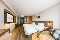 Homeinn Plus Hotel (Shijiazhuang North Second Ring Zhonghua Avenue)