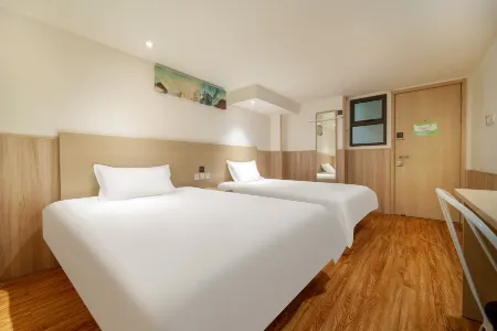 Yunfu Guest House