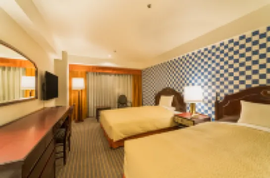 橫濱玫瑰世尊酒店