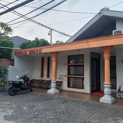 Pondok Seruni Kemanggisan Jakarta Các khách sạn gần Ga Palmerah