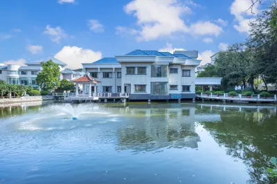 贛州贛南賓館（章貢區江南宋城歷史文化旅遊區店） 哇哦·親子樂園（雲星世紀廣場店）附近的飯店