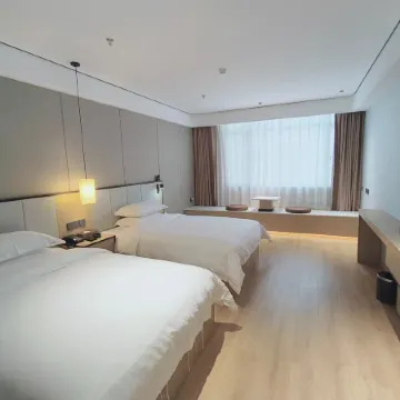 Wanzai Mingfeng International Hotel