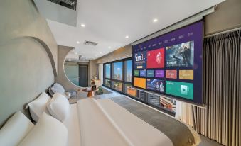Holi Apartment (Chongqing Shapingba High-speed Railway Station)