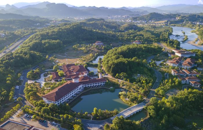WUYI MOUNTAIN DAHONGPAO RESORT