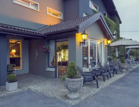 Ardagh Hotel & Restaurant Отели в г. Claddaghduff