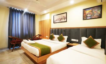 Hotel Aman Imperial Just a Minute Away from New Delhi Railway Station and Connaught Place