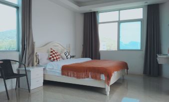 Haitang Bay Seaview B&B (Donghai Wonderland Scenic Area Branch)