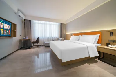 希曼智慧酒店(廣東石油化工學院店) 鄰近石鰲塘榕園燈光夜市的酒店