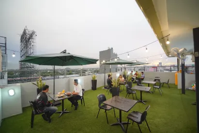 Arzo Hotel Makati