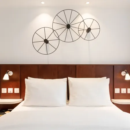 Ruby Lucy Hotel London by IHG Отели рядом с достопримечательностью «Ватерлоо»