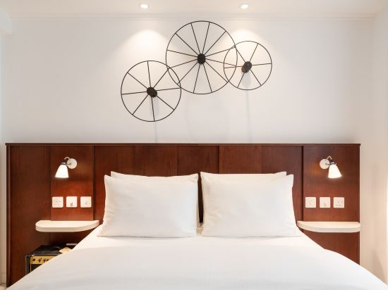 Ruby Lucy Hotel London by IHG