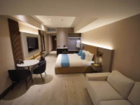 โรงแรมเบย์ไพรม โรงแรมในปารานาคิว