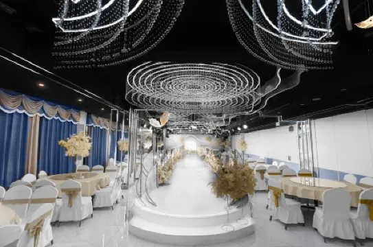 Houde Hotel (County Government Branch)