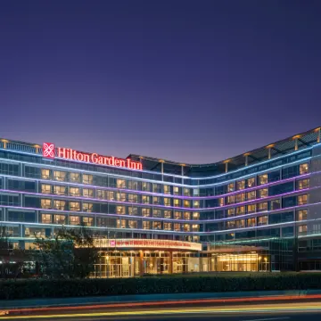 Hilton Garden Inn Huzhou High-Speed Railway Station Hotels near Yuanxiangxiaozhen Sceneic Area