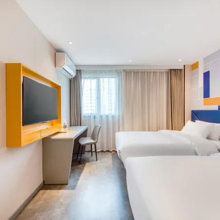7Days Inn Hotel (Zhuhai City Balcony Seaside Swimming Pool)
