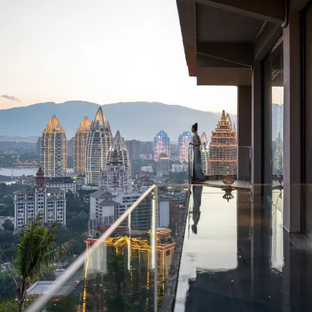 Xishuangbanna Jinghong Qingshu · Lushan Xishang Banshan Hotel