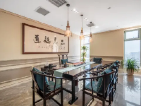 Novotel Huashan Hotels in Huayin