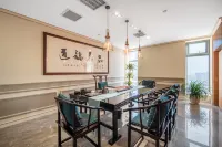 Novotel Huashan Hotels in Huayin