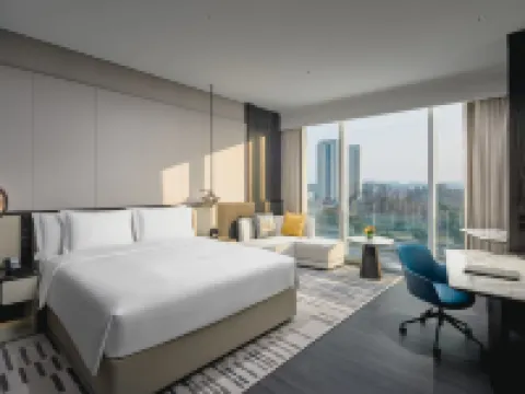 Crowne Plaza EZHOU by IHG Hotels in Ezhou