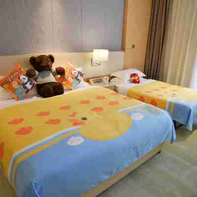 Baoshi Lide Hotel Rooms