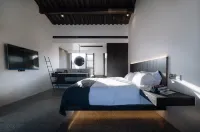 騰沖無晚·時光數暮民宿