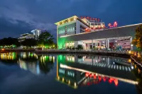 Tianyang International Hotel Hotels in Baise