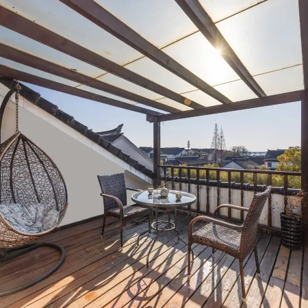 Yuyantang Riverside Courtyard Boutique Inn