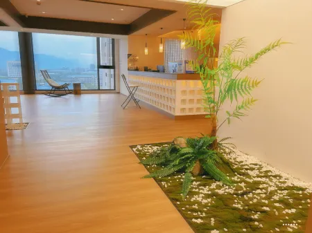 Bozun Hotel Chongqing University City Отели рядом с достопримечательностью «Daxue Chenghuaban Park»